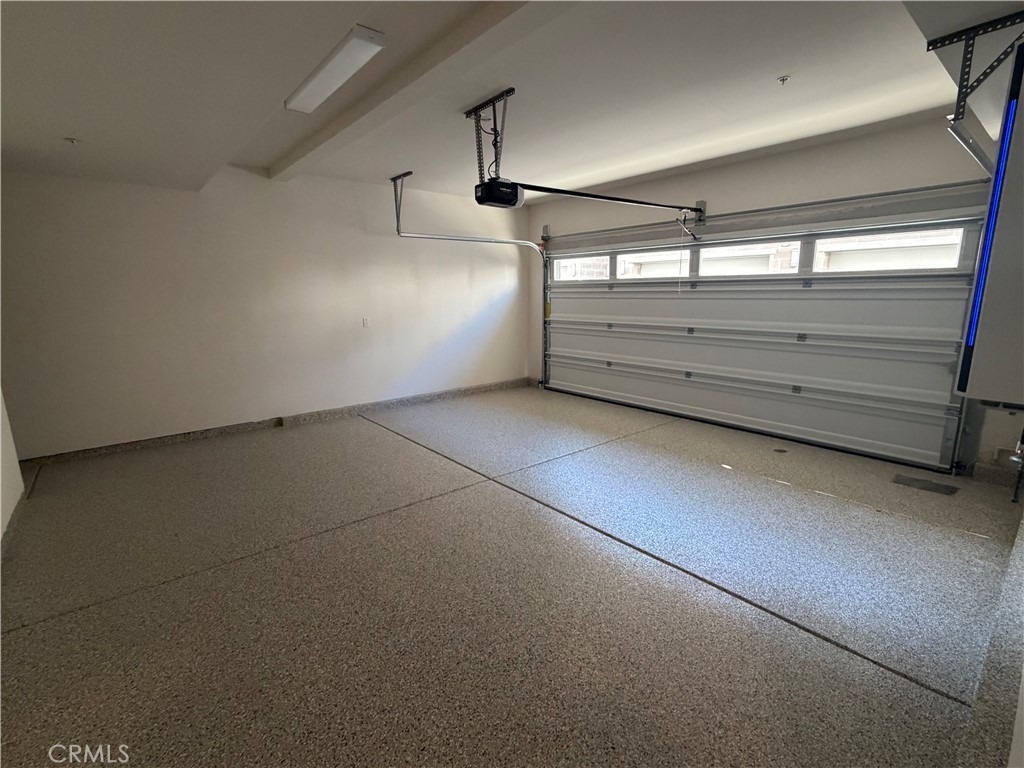 1485 Snowberry Place - Photo 20