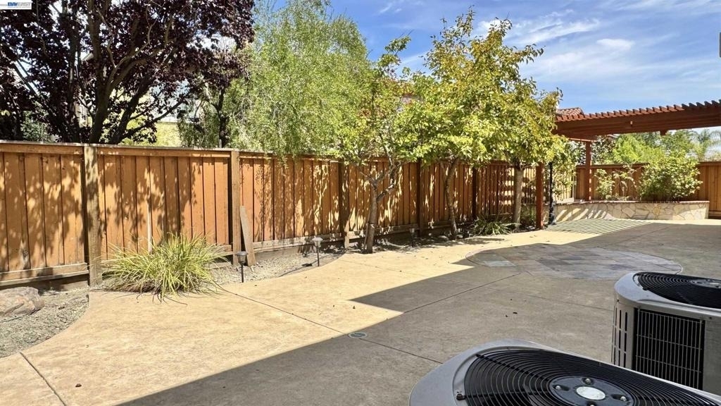 2458 Marsanne St - Photo 26