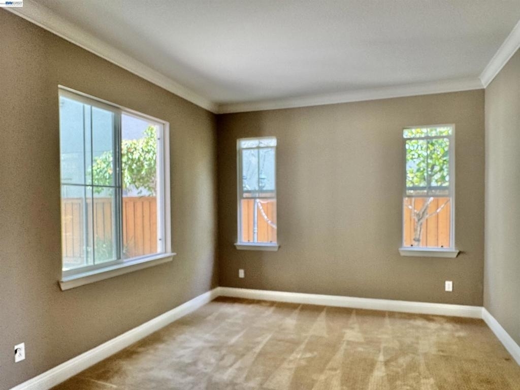 2458 Marsanne St - Photo 4