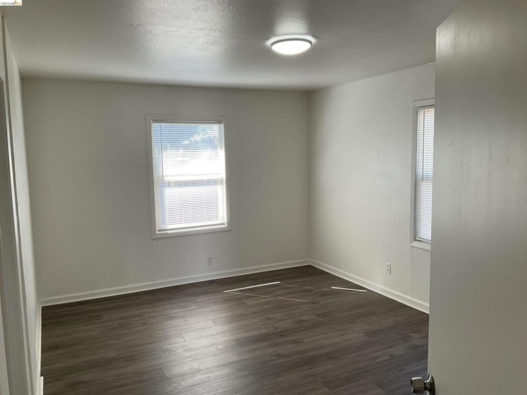 1118 Maple Street - Photo 7