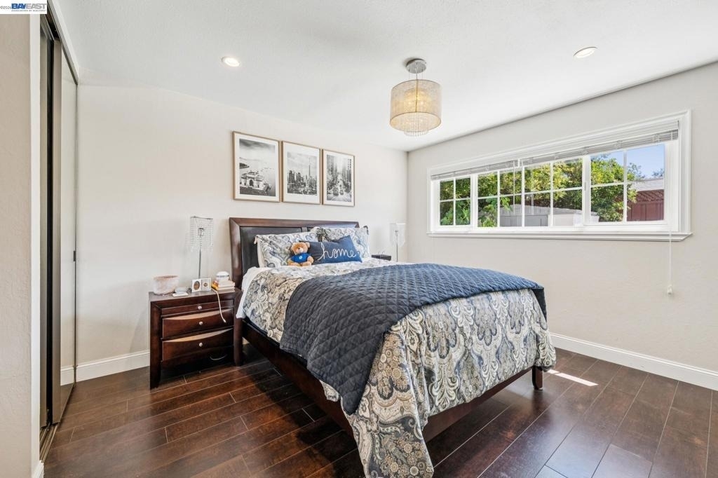 2485 Medallion Dr - Photo 26