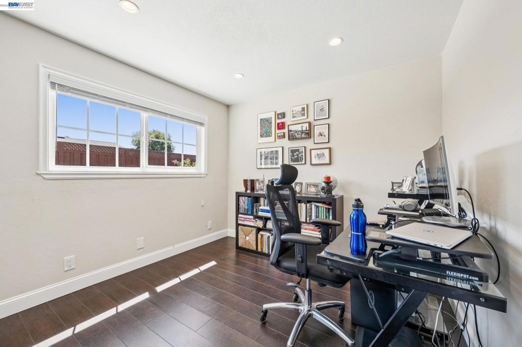 2485 Medallion Dr - Photo 40