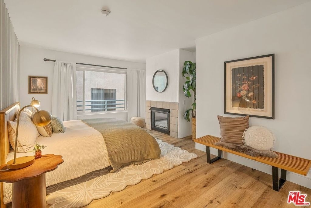 1160 Granville Avenue - Photo 20