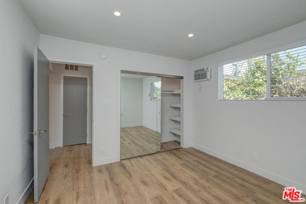 4140 Grand View Boulevard - Photo 7