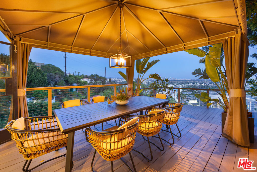 1398 Miller Drive - Photo 43