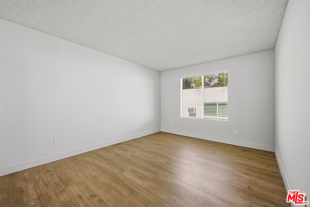 1352 S Carmelina Avenue - Photo 14