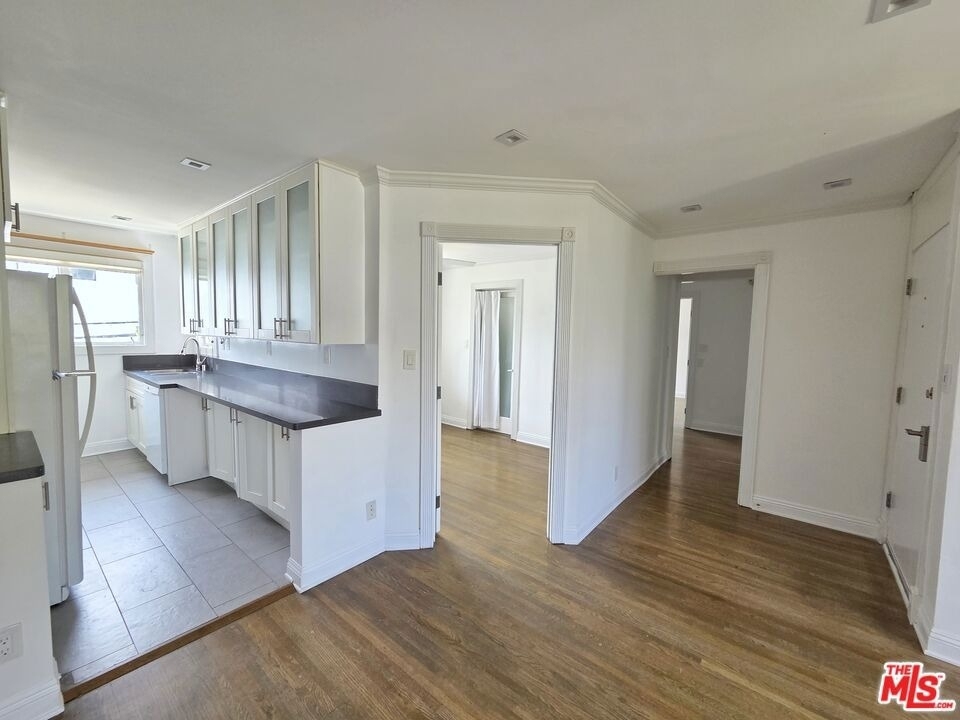 134 D San Vicente Blvd - Photo 4