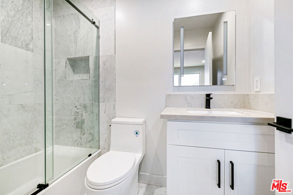 10420 Regent Street - Photo 11