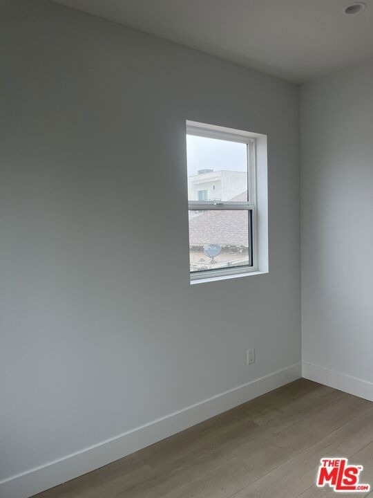 212 E 29th Street - Photo 16