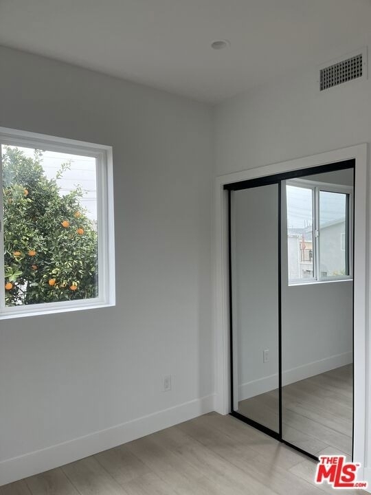 212 E 29th Street - Photo 18