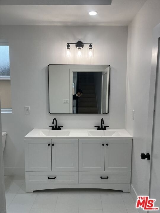 212 E 29th Street - Photo 12
