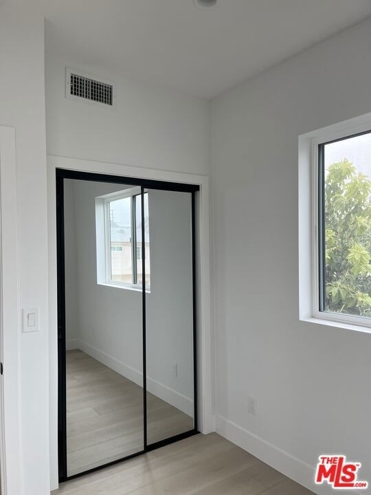 212 E 29th Street - Photo 23