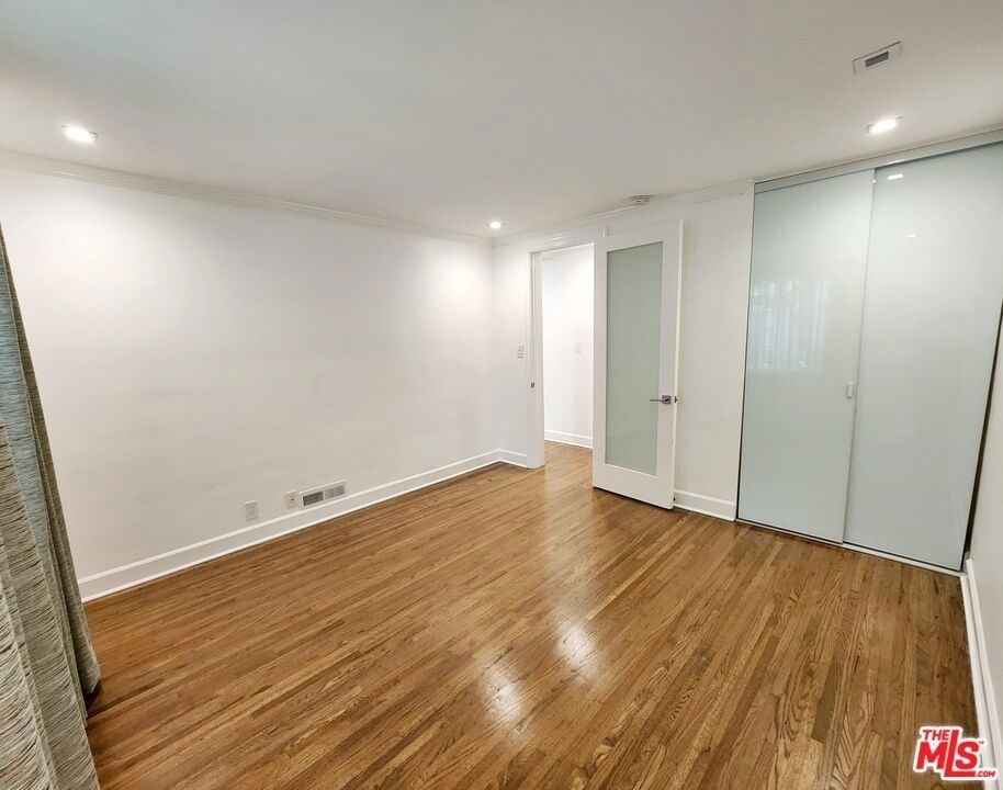 142 A San Vicente Blvd - Photo 7