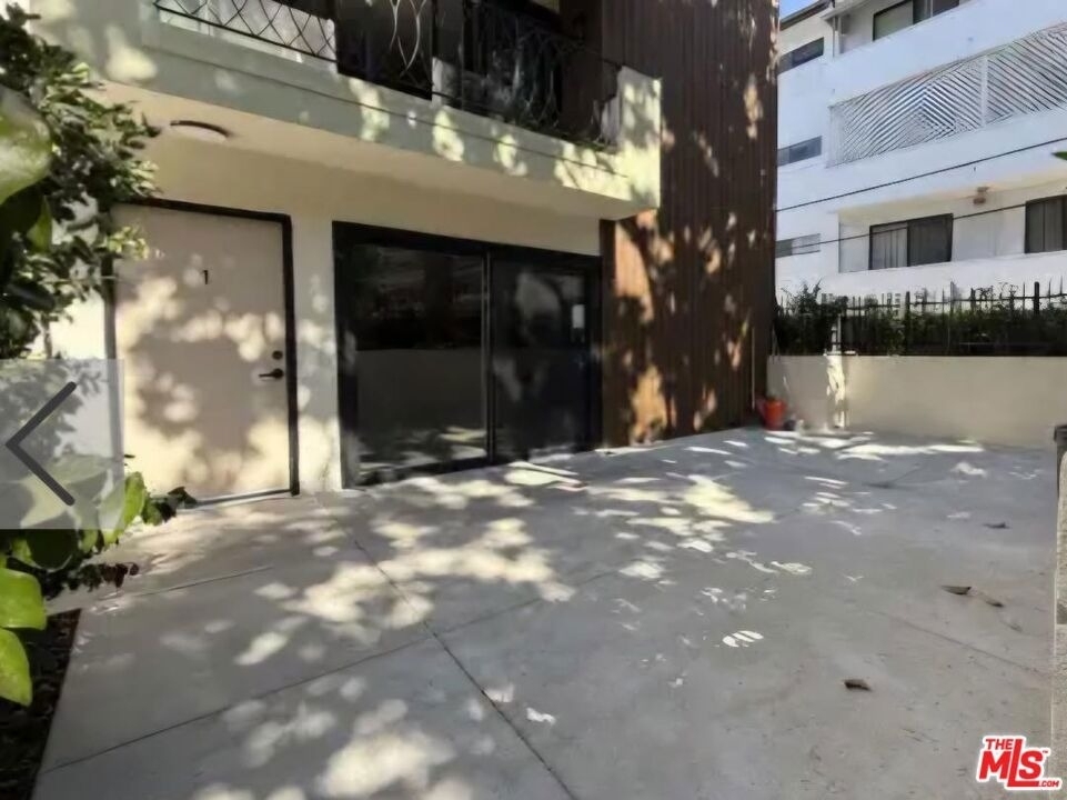 322 S Swall Drive - Photo 1
