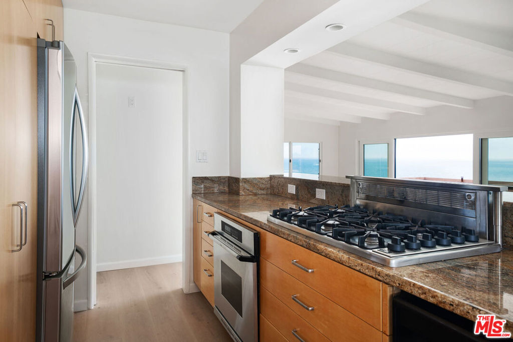 7000 Vista Del Mar Lane - Photo 13