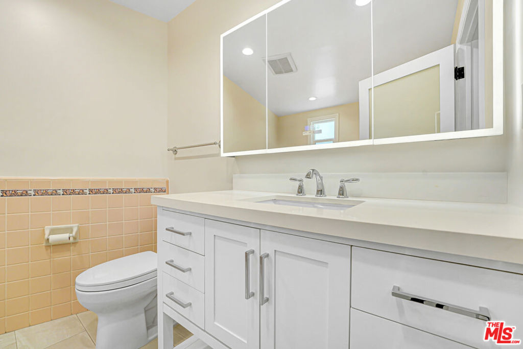 2383 Panorama Terrace - Photo 17