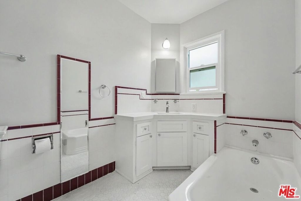 2383 Panorama Terrace - Photo 22