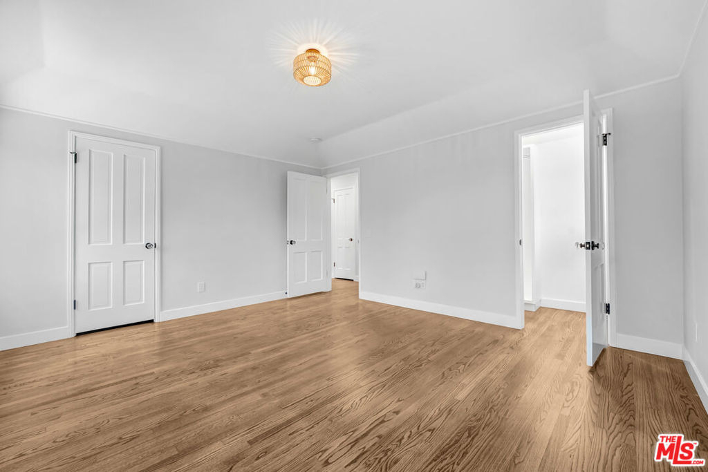 2383 Panorama Terrace - Photo 21