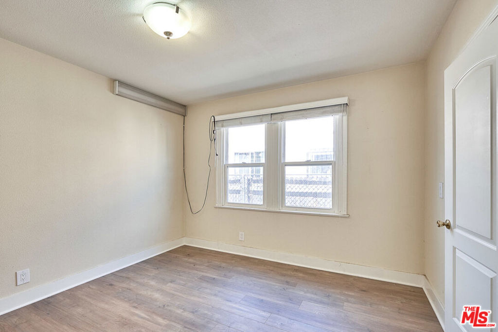 942 S Lucerne - Photo 8