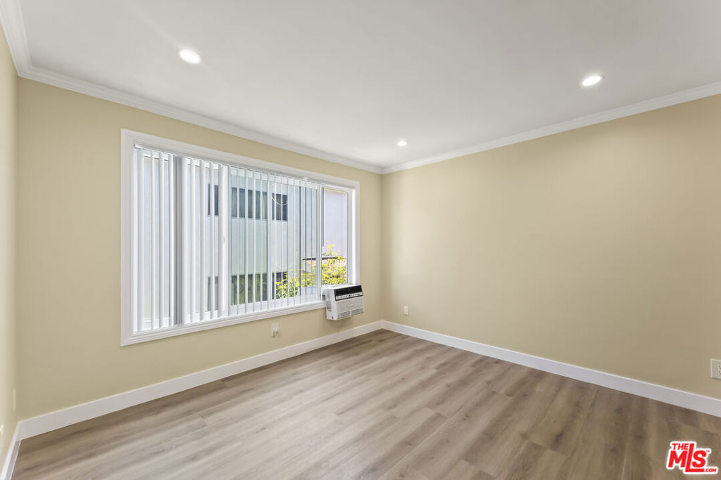 2901 4th Street - Photo 9