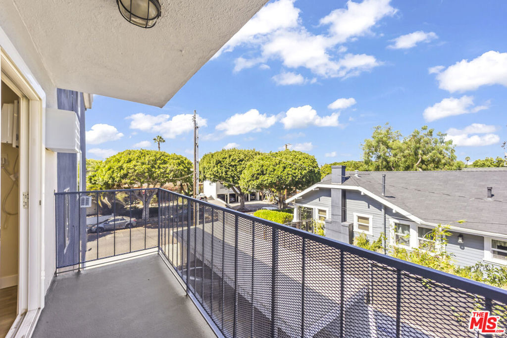 2901 4th Street - Photo 17