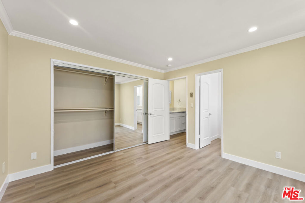 2901 4th Street - Photo 3
