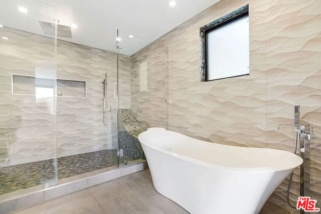 8401 Wyndham Road - Photo 30
