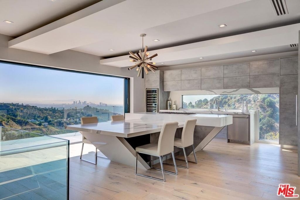 8401 Wyndham Road - Photo 22