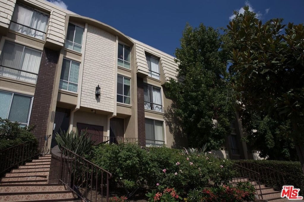 4409 Irvine Avenue - Photo 24