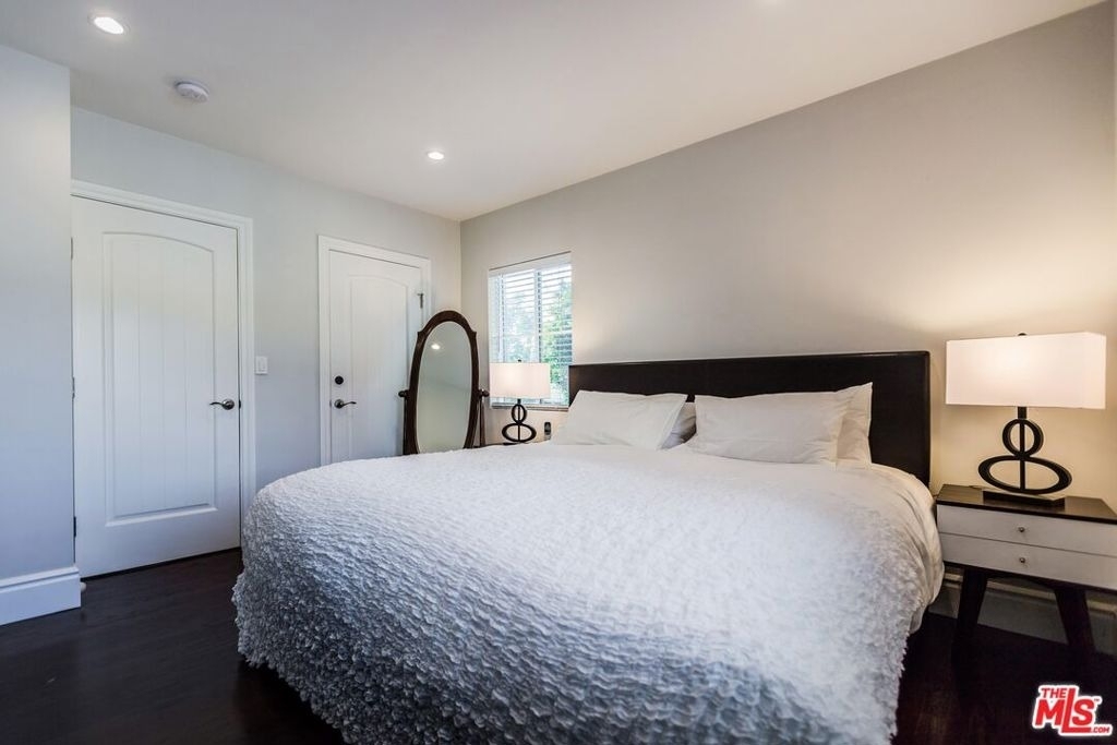 4409 Irvine Avenue - Photo 14