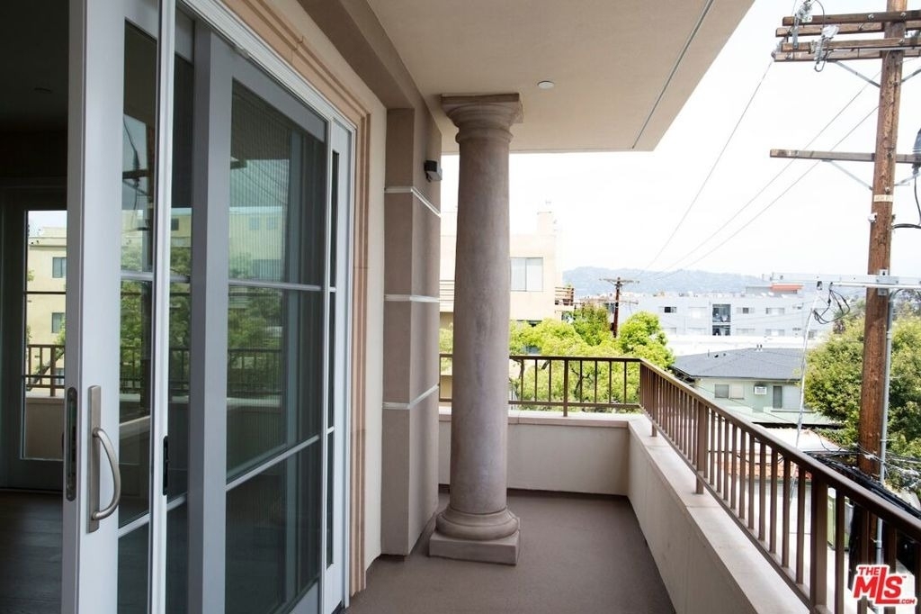 1500 S Beverly Drive - Photo 12