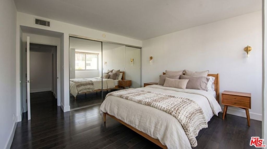 8787 Shoreham Drive - Photo 17