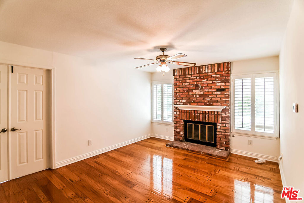 19550 Turtle Springs Way - Photo 7