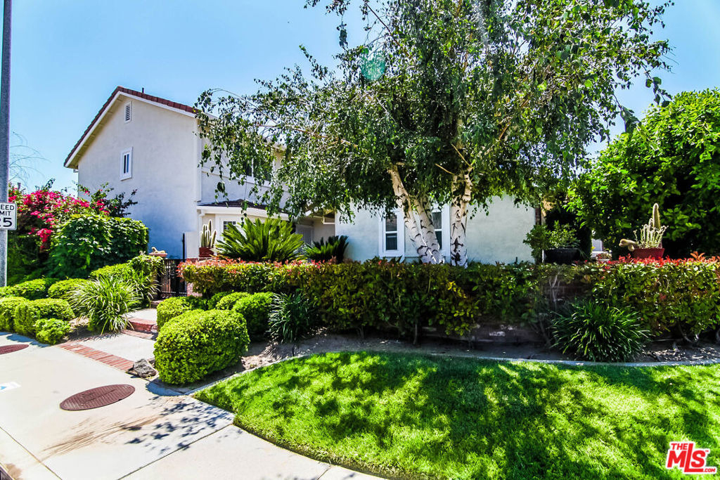 19550 Turtle Springs Way - Photo 4