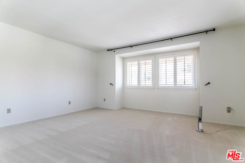 19550 Turtle Springs Way - Photo 15