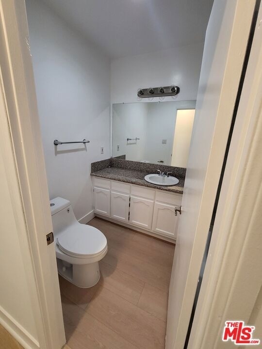 311 S Norton Avenue - Photo 1