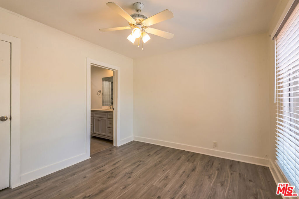 254 5th Avenue - Photo 14