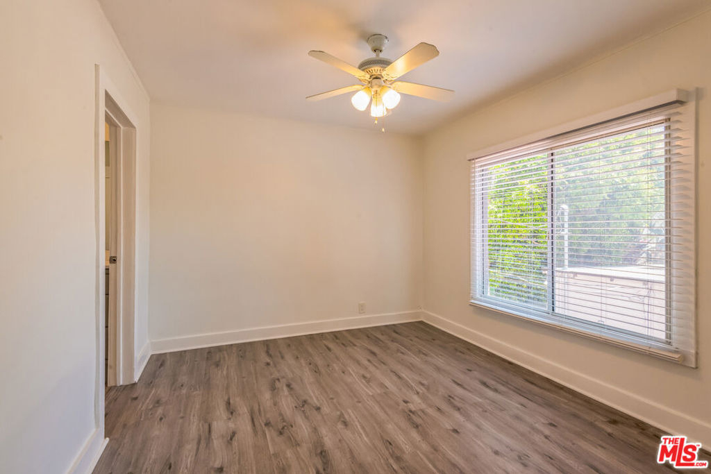 254 5th Avenue - Photo 13