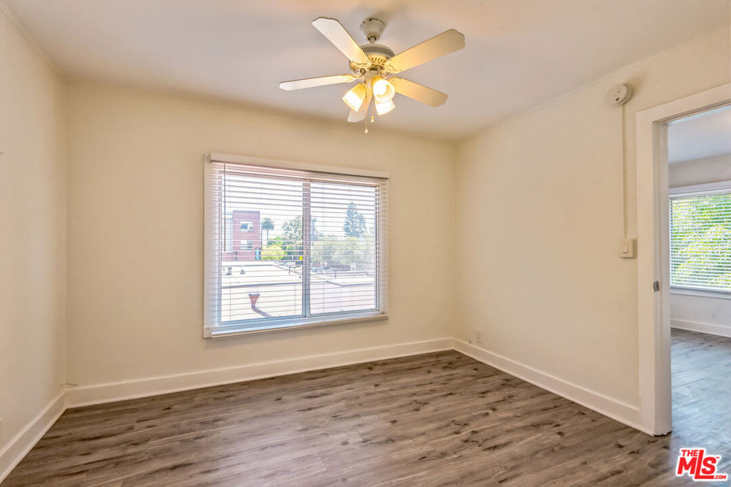 254 5th Avenue - Photo 16