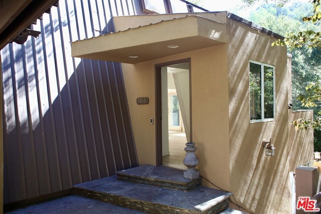 1578 Topanga Skyline Drive - Photo 22