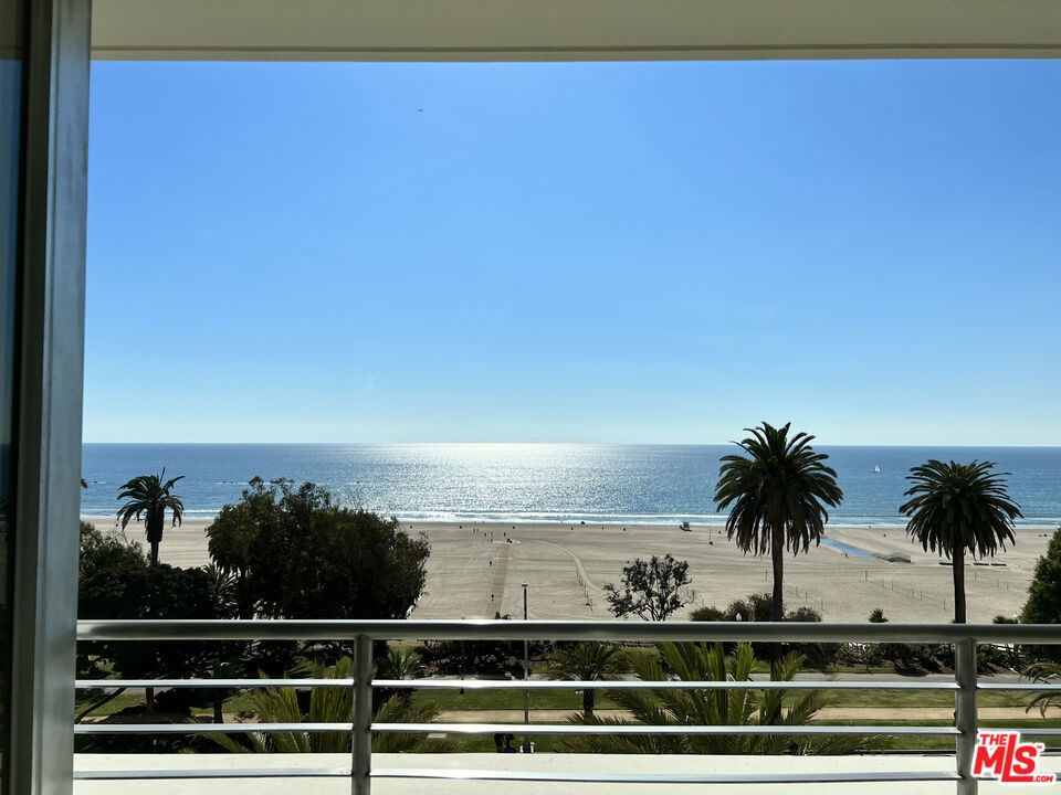 1221 W Ocean Avenue - Photo 13
