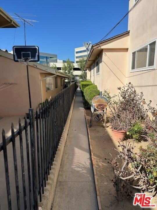 5128 W Slauson Avenue - Photo 27