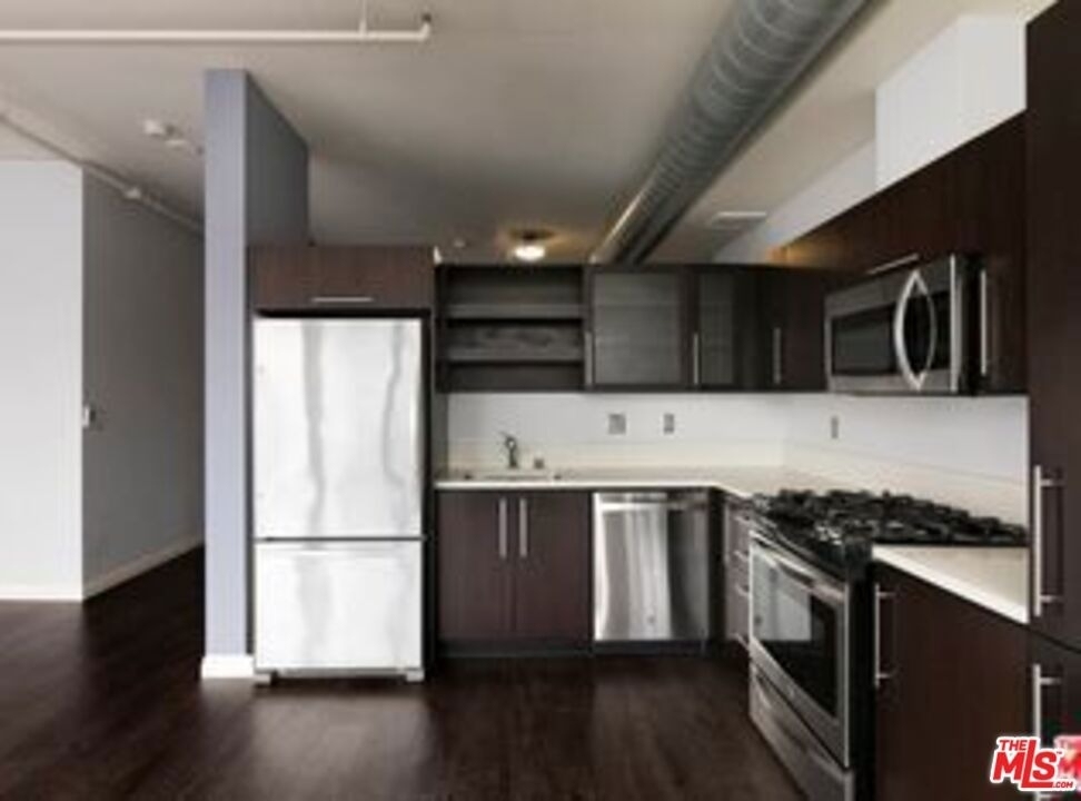 1100 S Hope Street - Photo 9