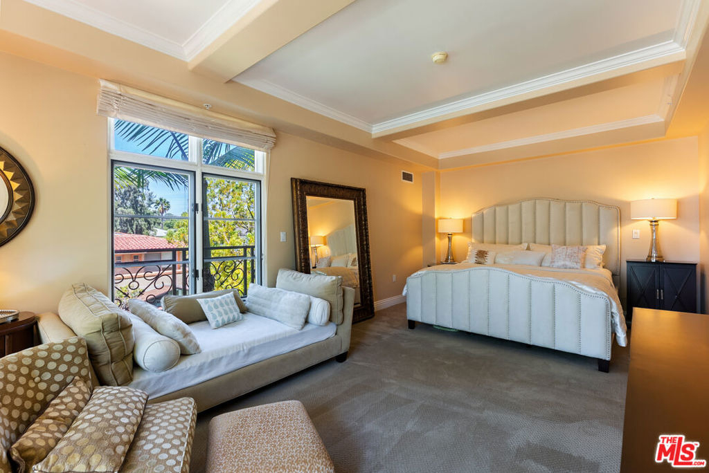 10795 Wilshire Boulevard - Photo 30