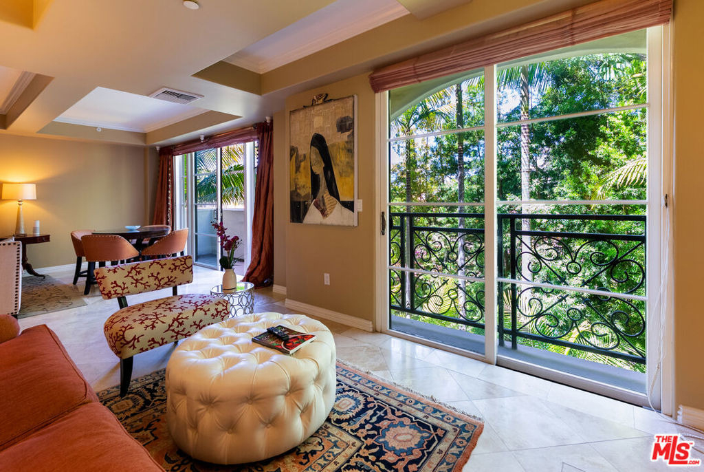 10795 Wilshire Boulevard - Photo 10