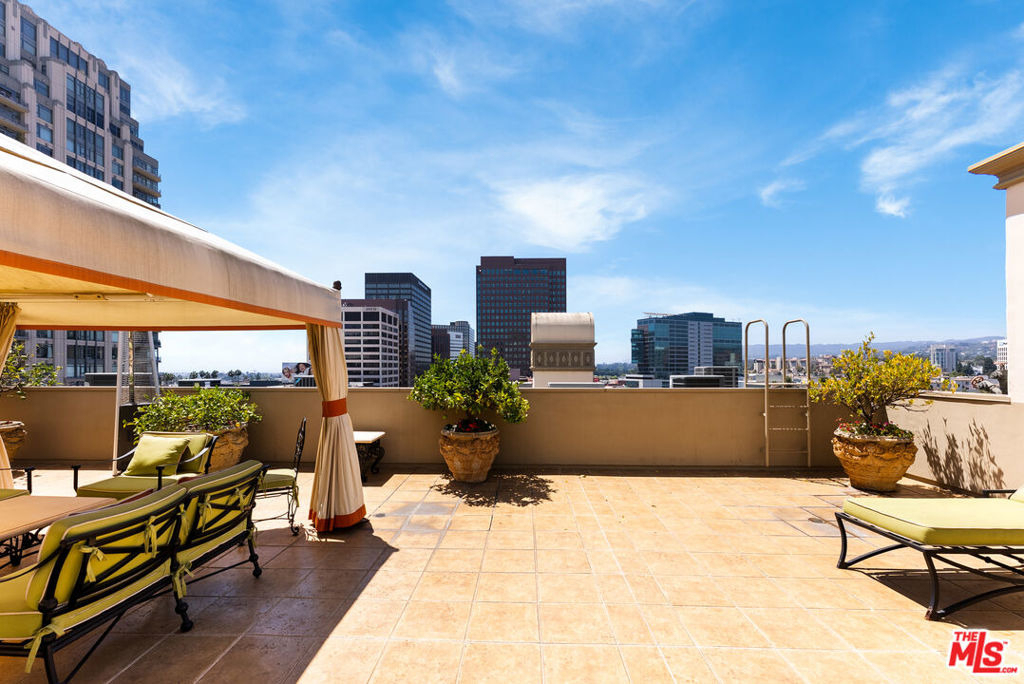 10795 Wilshire Boulevard - Photo 35