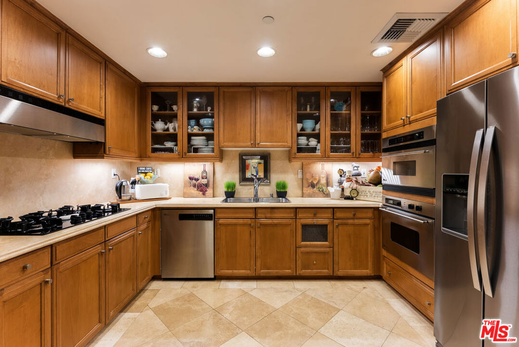 10795 Wilshire Boulevard - Photo 15