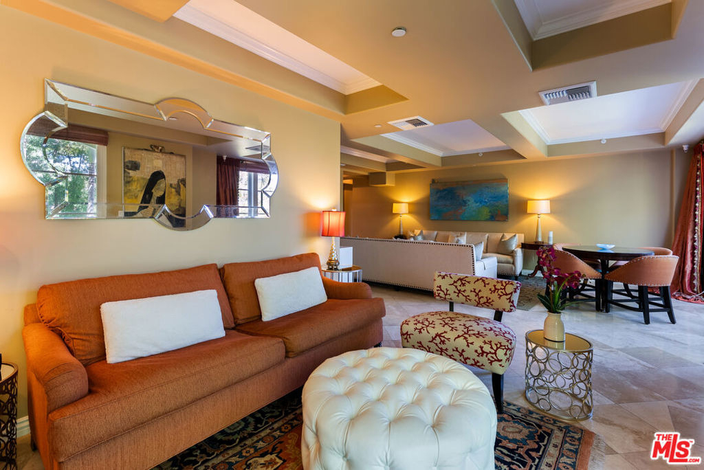 10795 Wilshire Boulevard - Photo 8