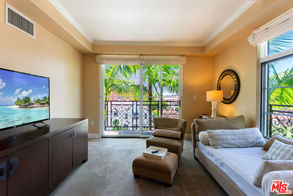 10795 Wilshire Boulevard - Photo 28