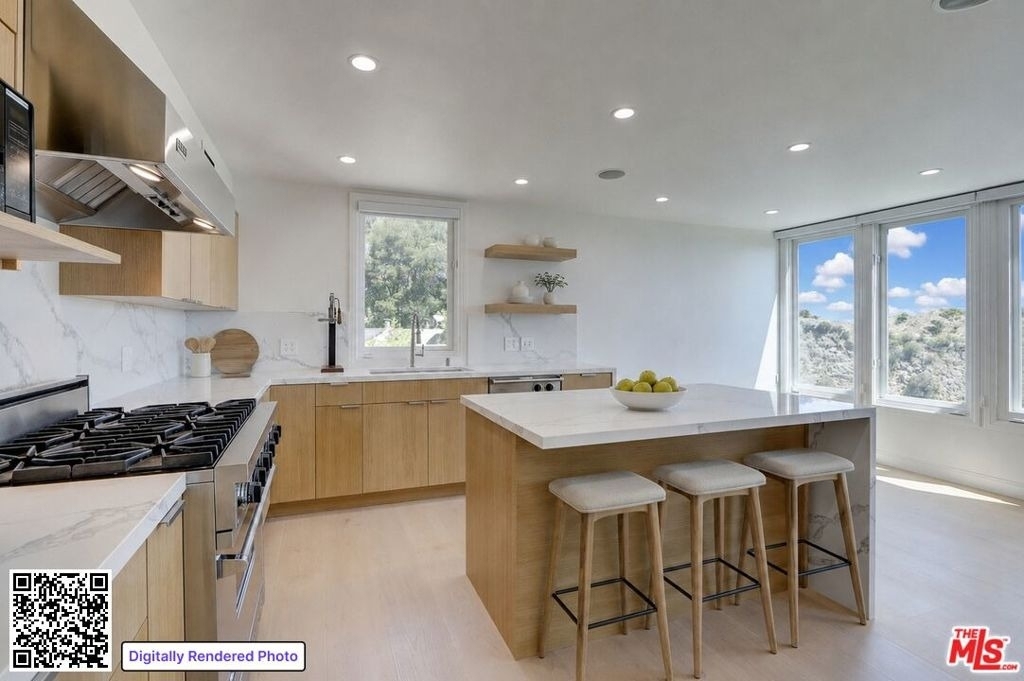 8528 Hillside Avenue - Photo 3